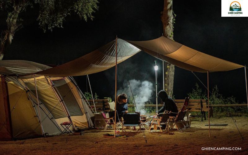 Camping là gì? Xu hướng cắm trại siêu hot đang gây bão giới trẻ 13 Một phong cách du lịch tiết kiệm và linh hoạt