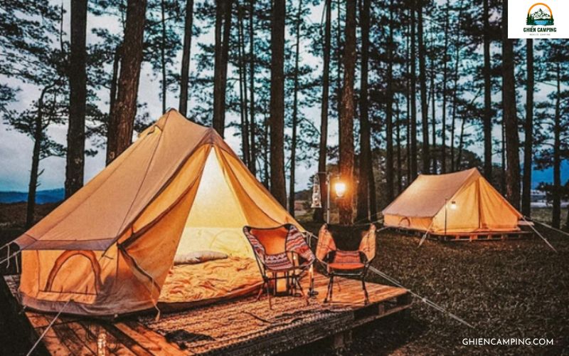 Chi phí đi glamping tại Việt Nam có đắt không? 10 Kinh nghiệm tiết kiệm chi phí khi đi glamping - Đi nhóm đông
