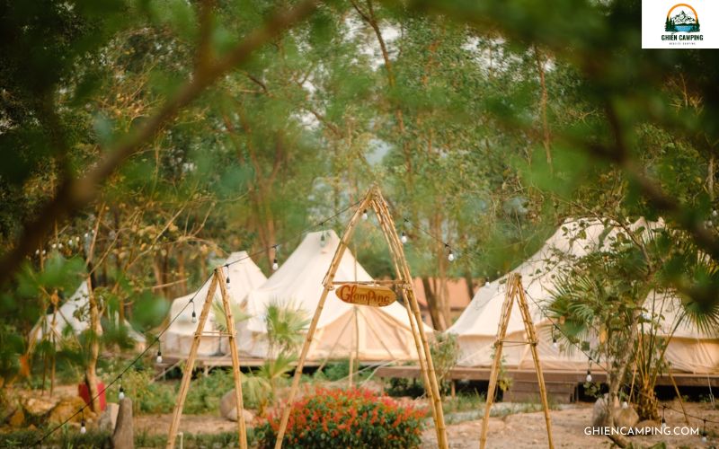 Glamping khác gì Camping? So sánh chi tiết từ A đến Z 7 Điểm chung của 2 xu hướng cắm trại glamping và camping