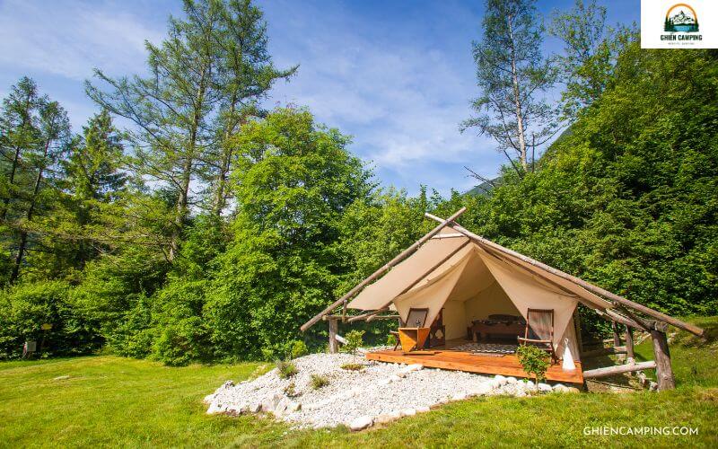 Hướng dẫn chọn địa điểm Glamping phù hợp cho người mới 10 Lựa chọn tiện ích và dịch vụ đi kèm trong khu Glamping