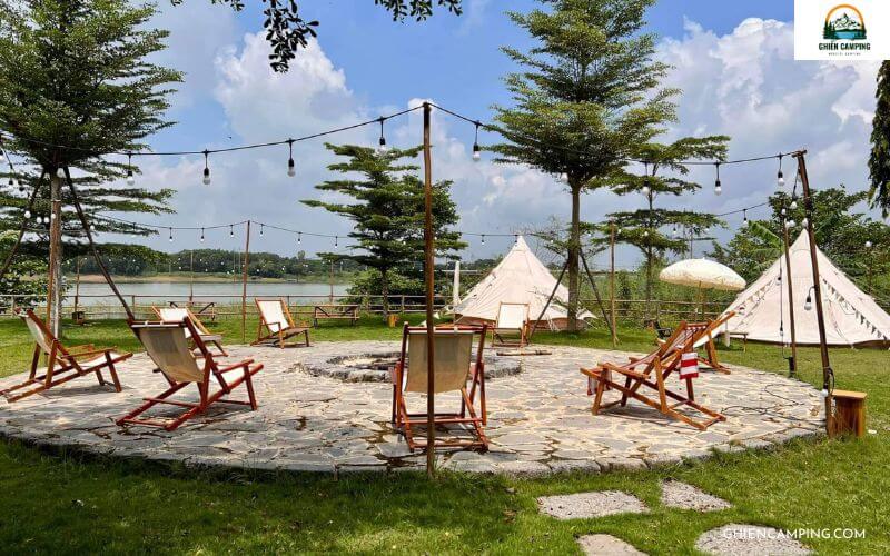 Hướng dẫn chọn địa điểm Glamping phù hợp cho người mới 13 Hướng dẫn chọn địa điểm Glamping với thời điểm lý tưởng