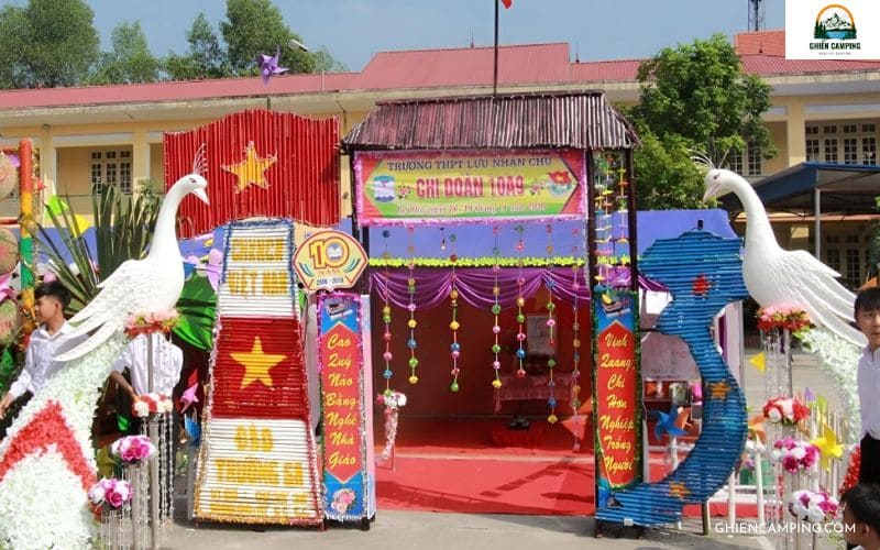 Tổng hợp những mẫu cổng trại đẹp và độc đáo nhất cho ngày hội 30 Mẫu cổng trại đẹp thông điệp biển đảo