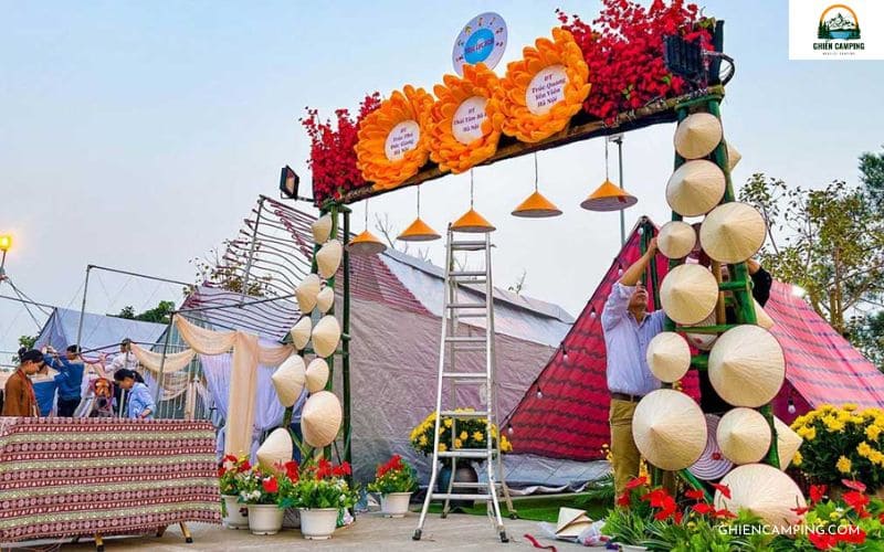 Tổng hợp những mẫu cổng trại đẹp và độc đáo nhất cho ngày hội 35 Mẫu cổng trại đơn giản, dễ làm