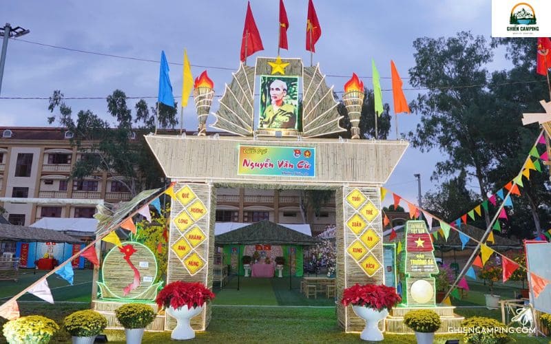 Hướng dẫn làm mô hình cổng trại bằng tre đơn giản, ấn tượng 15 Mẫu mô hình cổng trại bằng tre đẹp, ấn tượng - Mẫu 2
