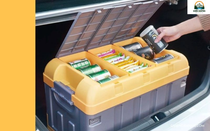 Danh sách món đồ khi đi cắm trại bằng ô tô không thể thiếu 14 Bình đựng nước gấp gọn