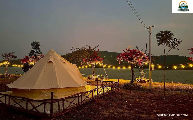 Review 5 khu glamping Bình Dương nổi tiếng lý tưởng cho kỳ nghỉ 6 Bằng Lăng Glamping – Glamping Bình Dương lý tưởng bên hồ Dầu Tiếng